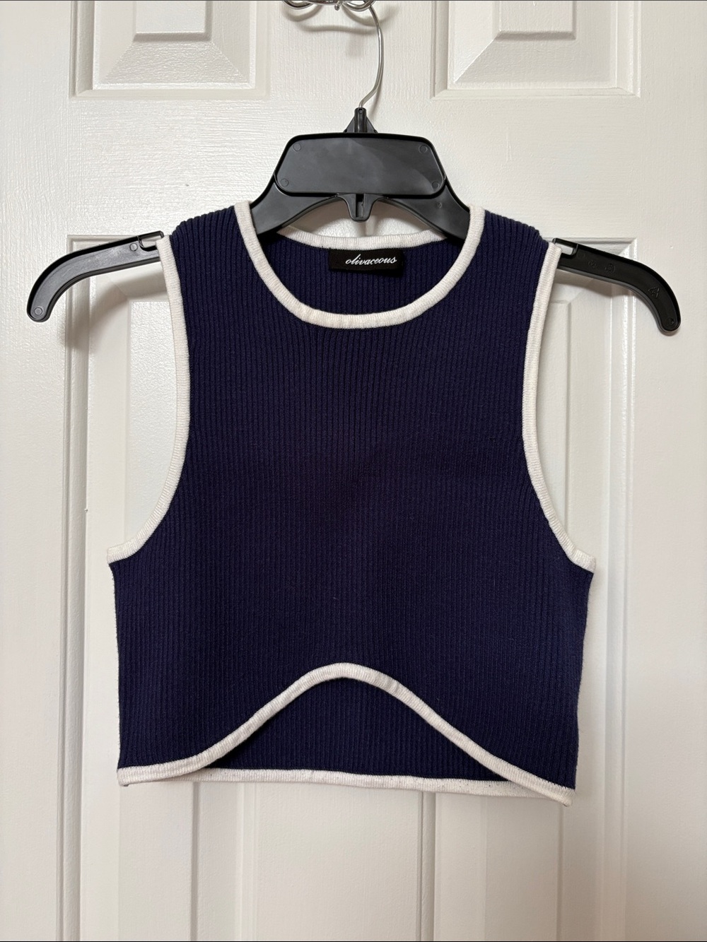 Olivaceous cropped ribbed sweater tank